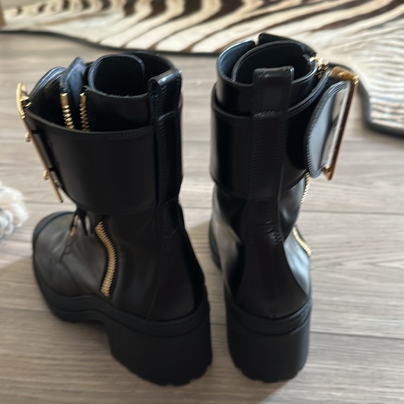 Burberry Moto boots - Picture 6 of 6